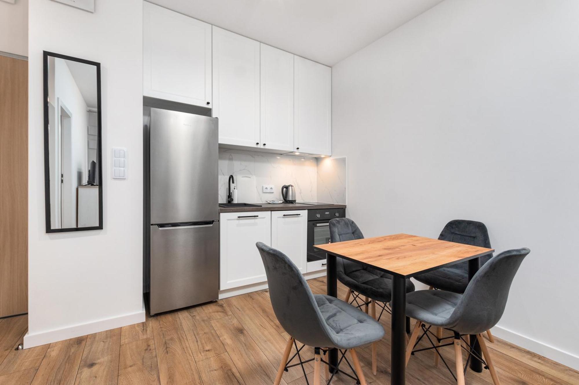Wynalazek 3 By Homeprime Varšava Exteriér fotografie